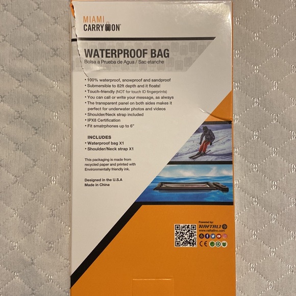 Waterproof floating smartphone bag. - Picture 2 of 3